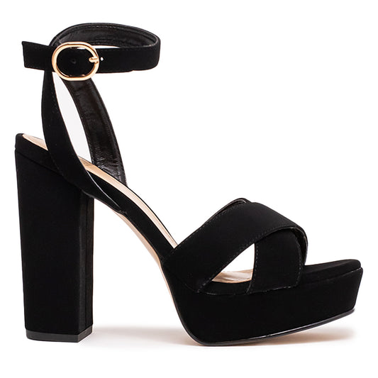 TACONES CAMILA NEGRO